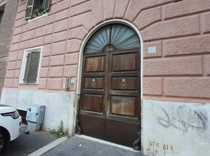 Casa Colosseo Whole Da Pamino & Priscilla Дом отдыха Рим